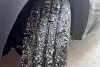 The heatwave caused tarmac to melt onto one driver's wheels The heatwave caused tarmac to melt onto one driver's wheels